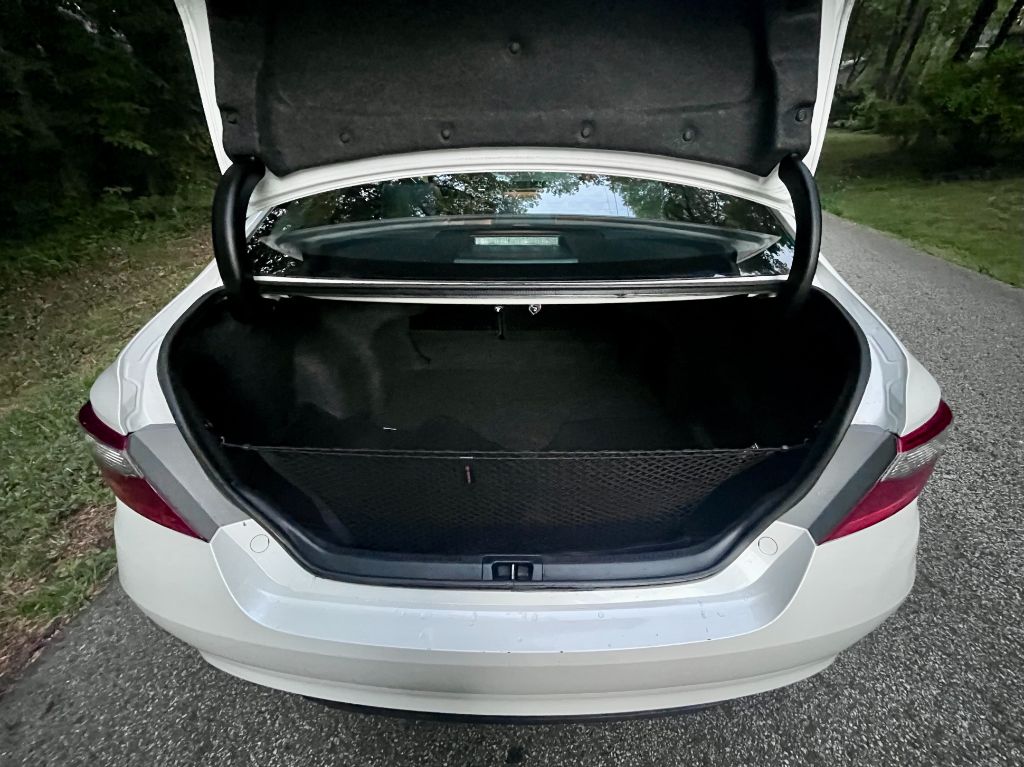 2016 Toyota Camry Special Edition - Photo 22