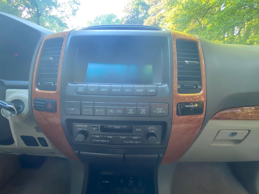 2004 Lexus GX 470 - Photo 20