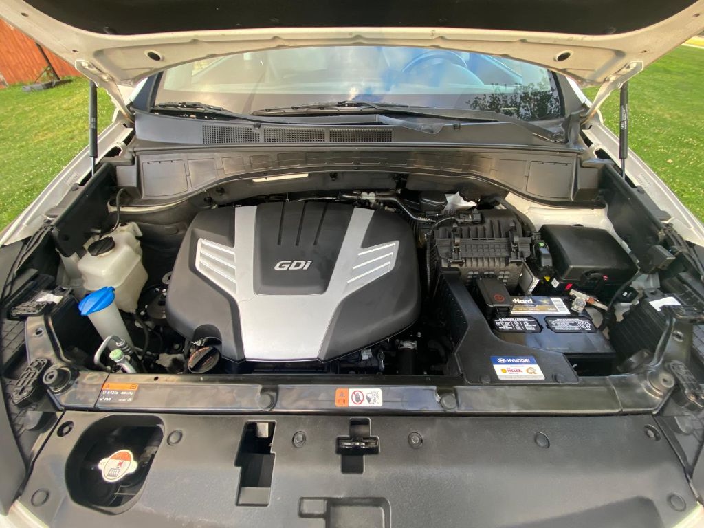 2016 Hyundai Santa Fe SE - Photo 28